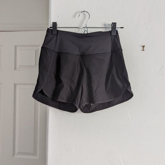 Xieerduo workout shorts with back zipper pocket. Sz XS - Picture 1 of 5